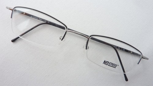 Herrenbrille halbrandlos